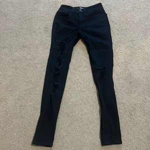 Black Skinny Jeans